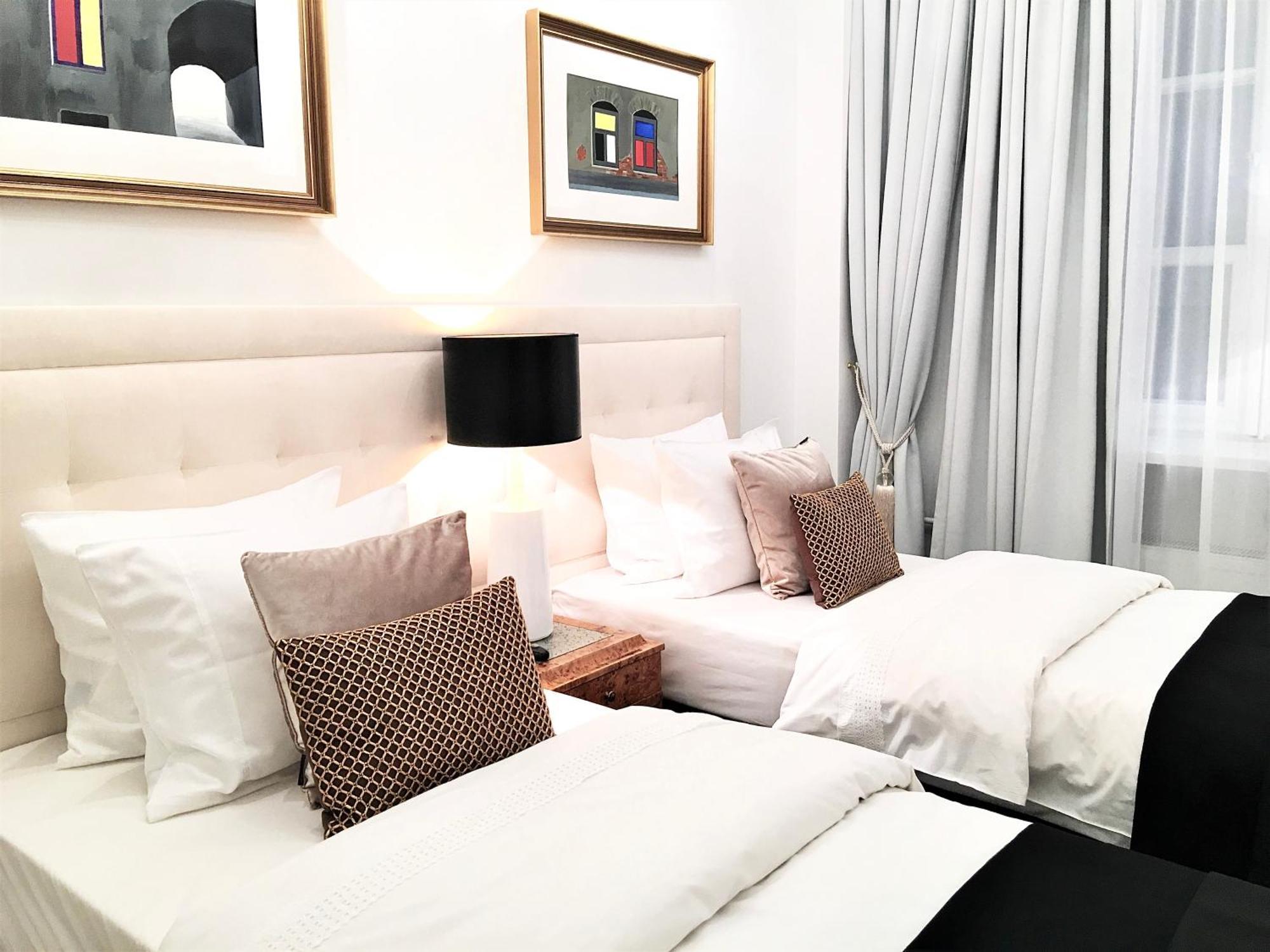 Luxury Apartments Mondrian Market Square III Warschau Zimmer foto